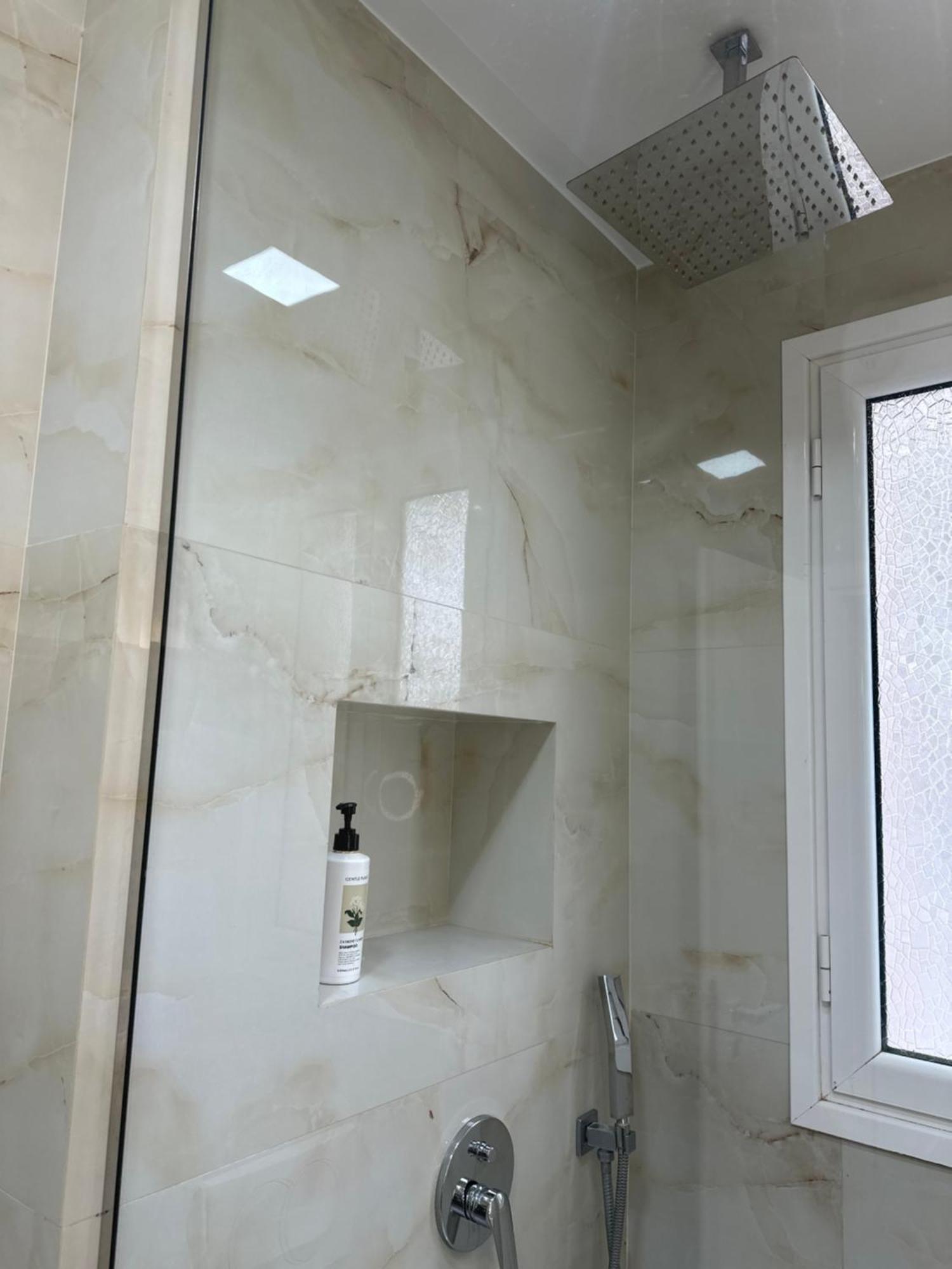 Lungomare Luxury Sea View Apartaments วญอเรอ ภายนอก รูปภาพ